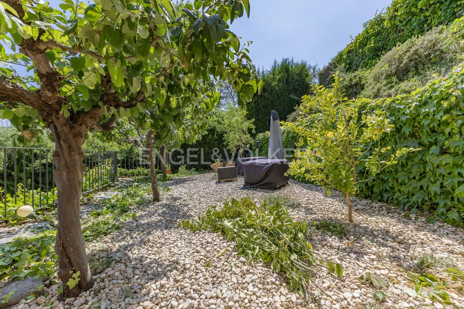 Terraza de Finca rústica en venta en Gallifa con Aire acondicionado, Calefacción y Jardín privado