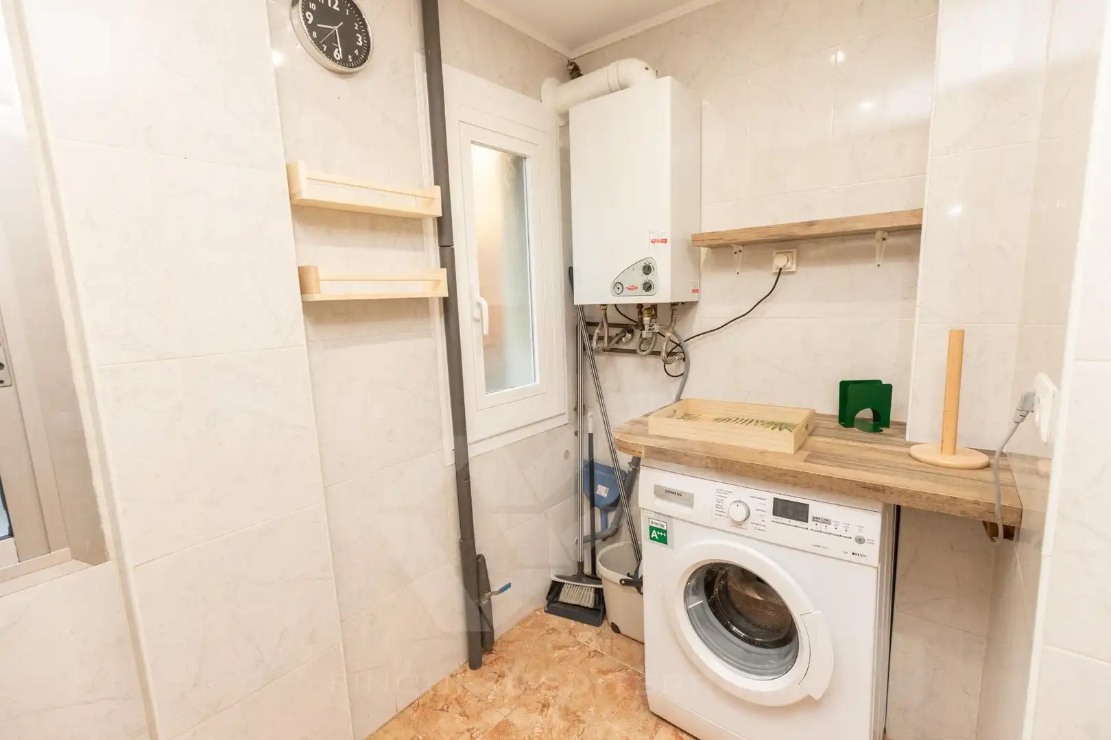 Baño de Piso de alquiler en Tarragona con Aire acondicionado, Calefacción y Terraza