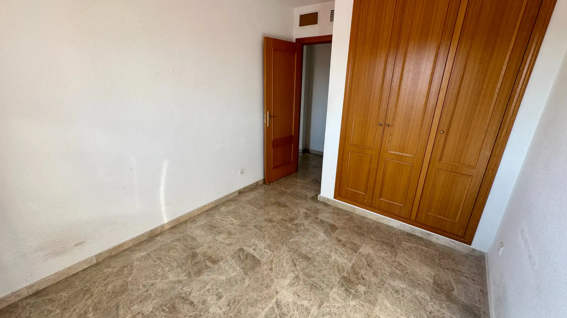 Flat with terrace for sale in Calle Ronda del Castillo, imagen 24