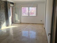Dormitori de Pis en venda en  Melilla Capital amb Terrassa i Piscina comunitària