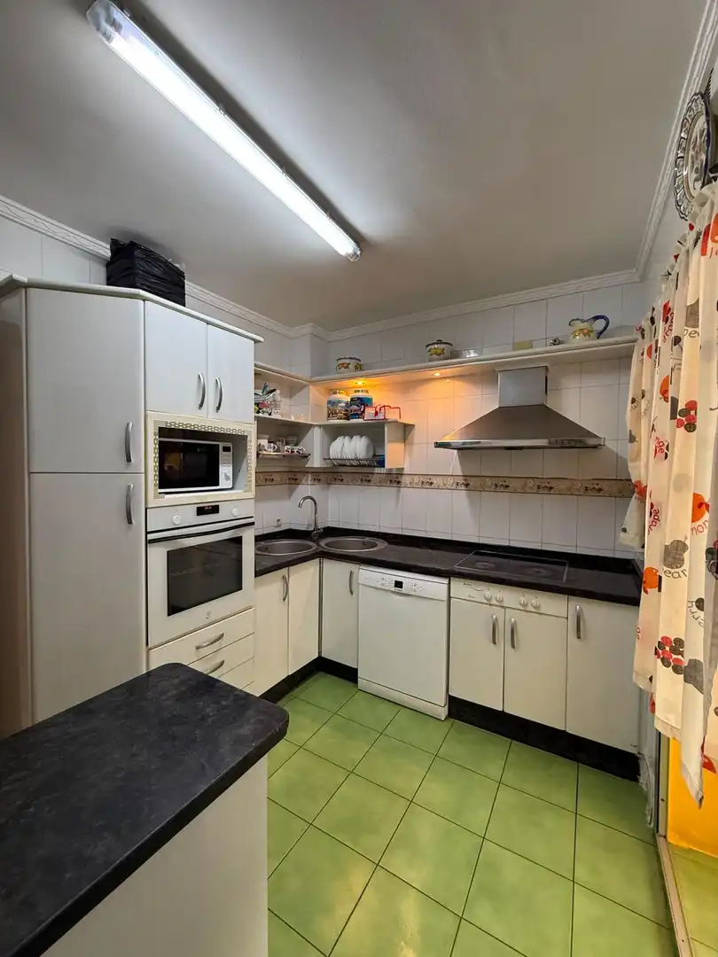 Kitchen of Flat for sale in Utrera