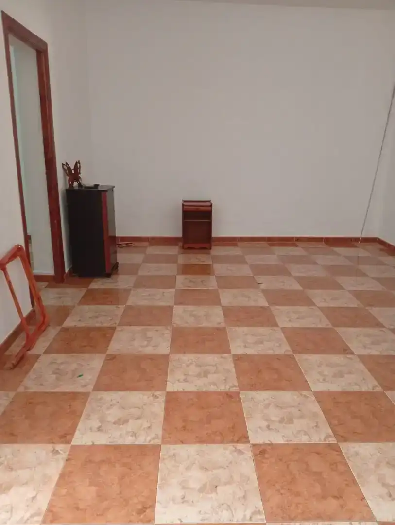 Casa adosada en venta en Benacazón con Aire acondicionado