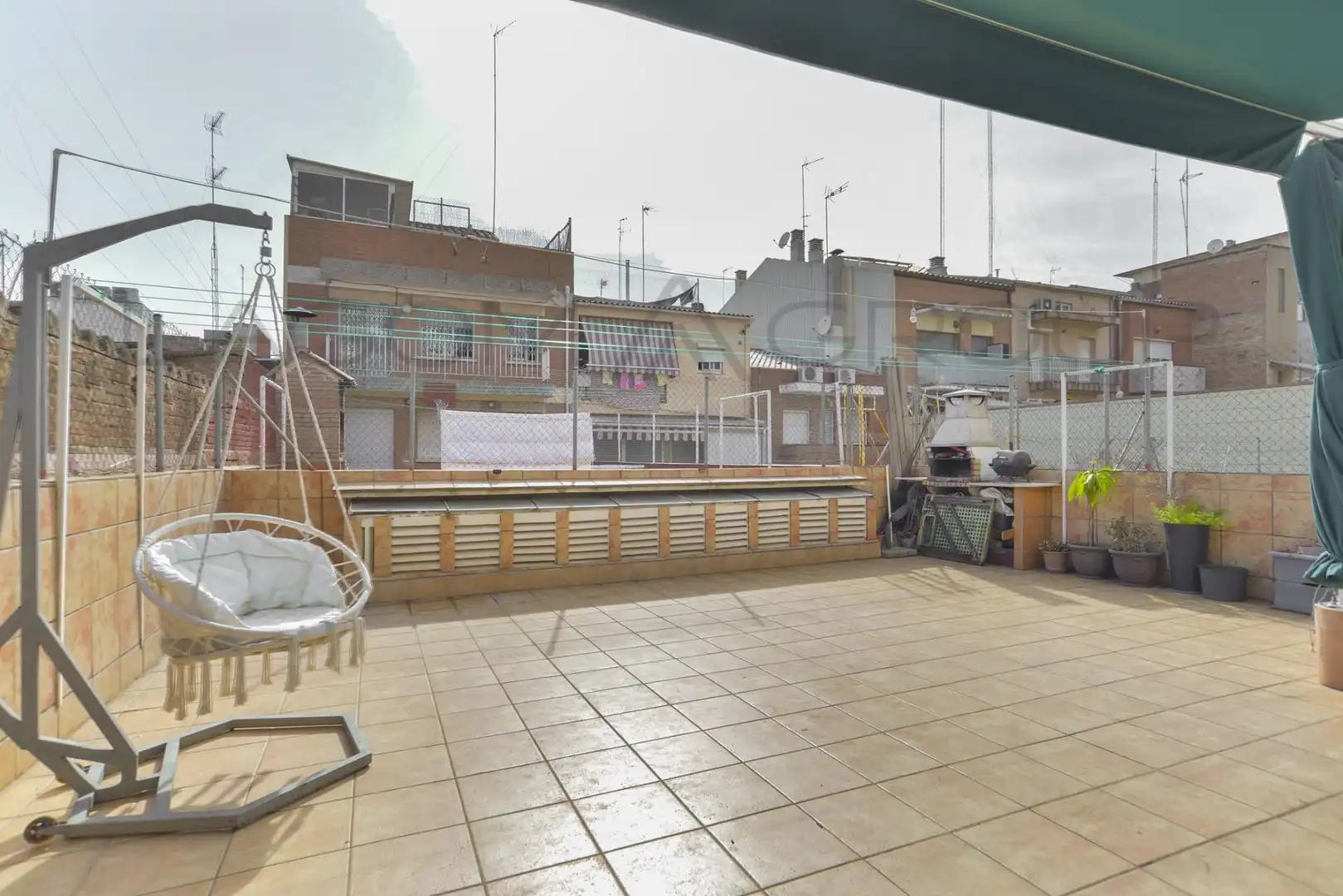 Terrasse von Wohnung zum Verkauf in Gavà mit Klimaanlage, Heizung und Privatgarten