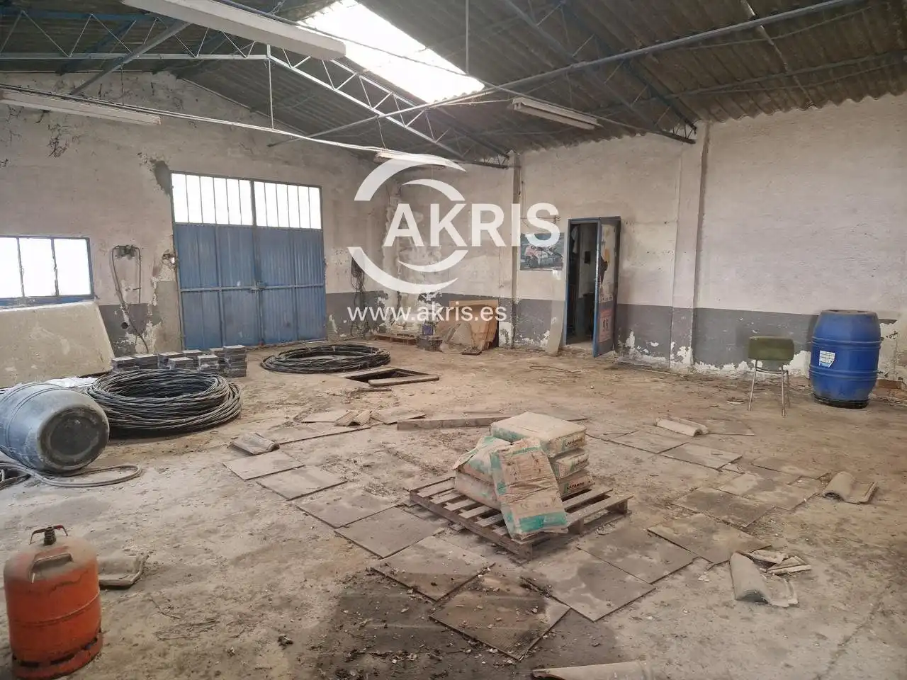 Nave industrial en venta en Madrid, Cabañas de la Sagra