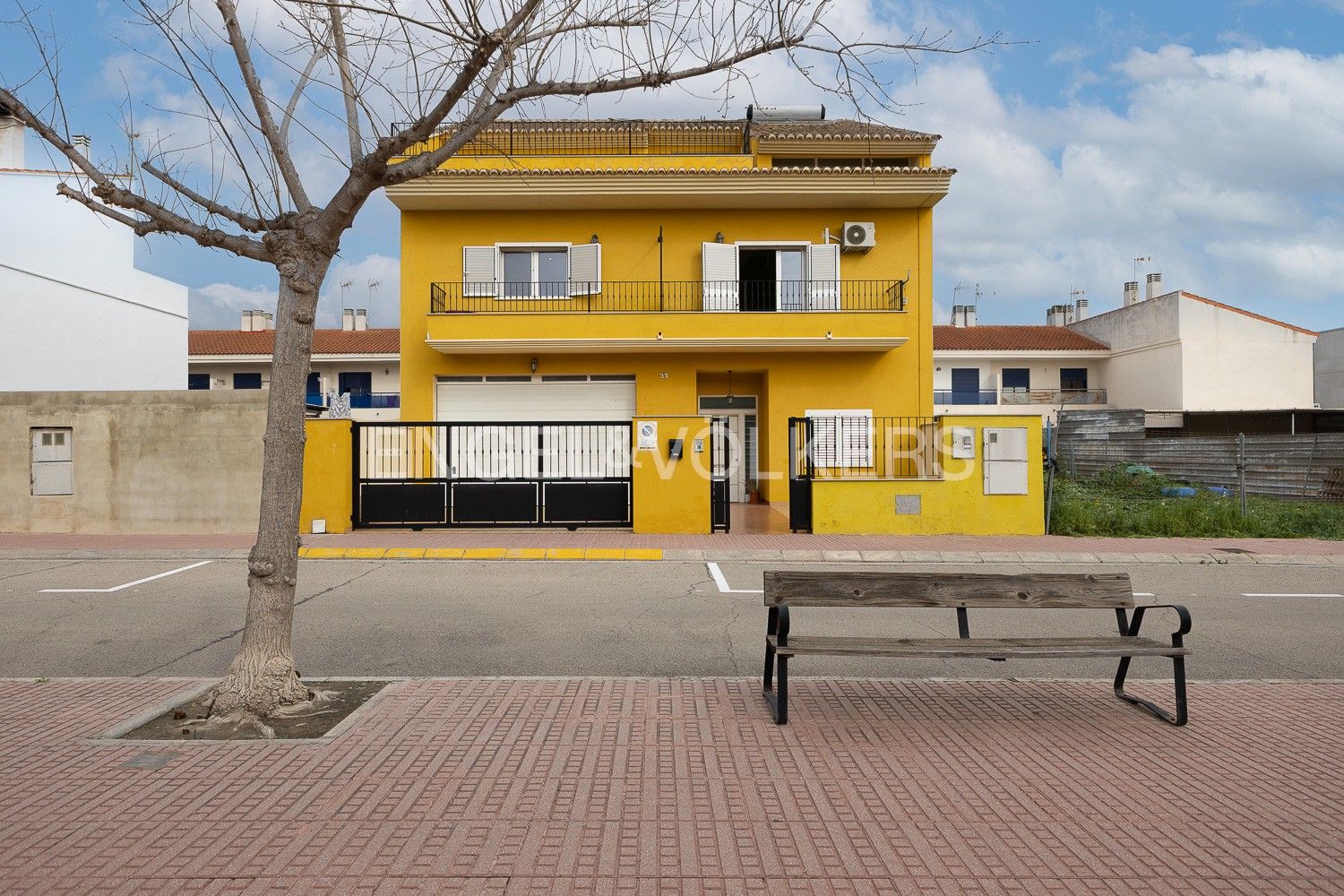 Exterior view of House or chalet for sale in Sant Joan de l'Ènova  with Air Conditioner, Heating and Terrace