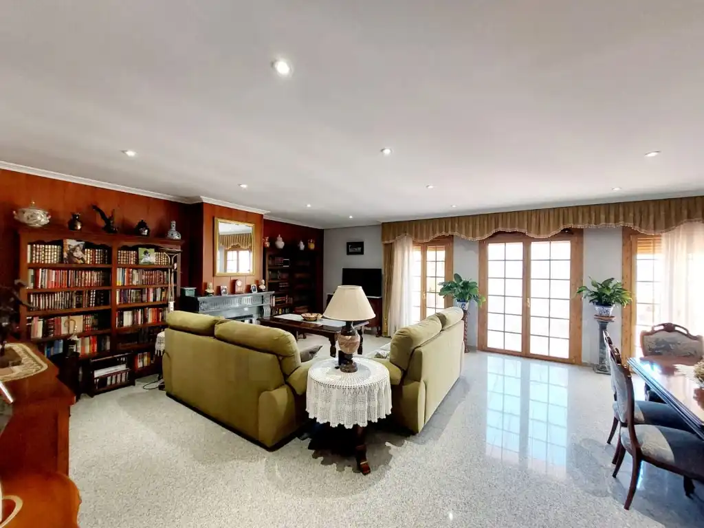 Sala d'estar de Casa o xalet en venda en Badajoz