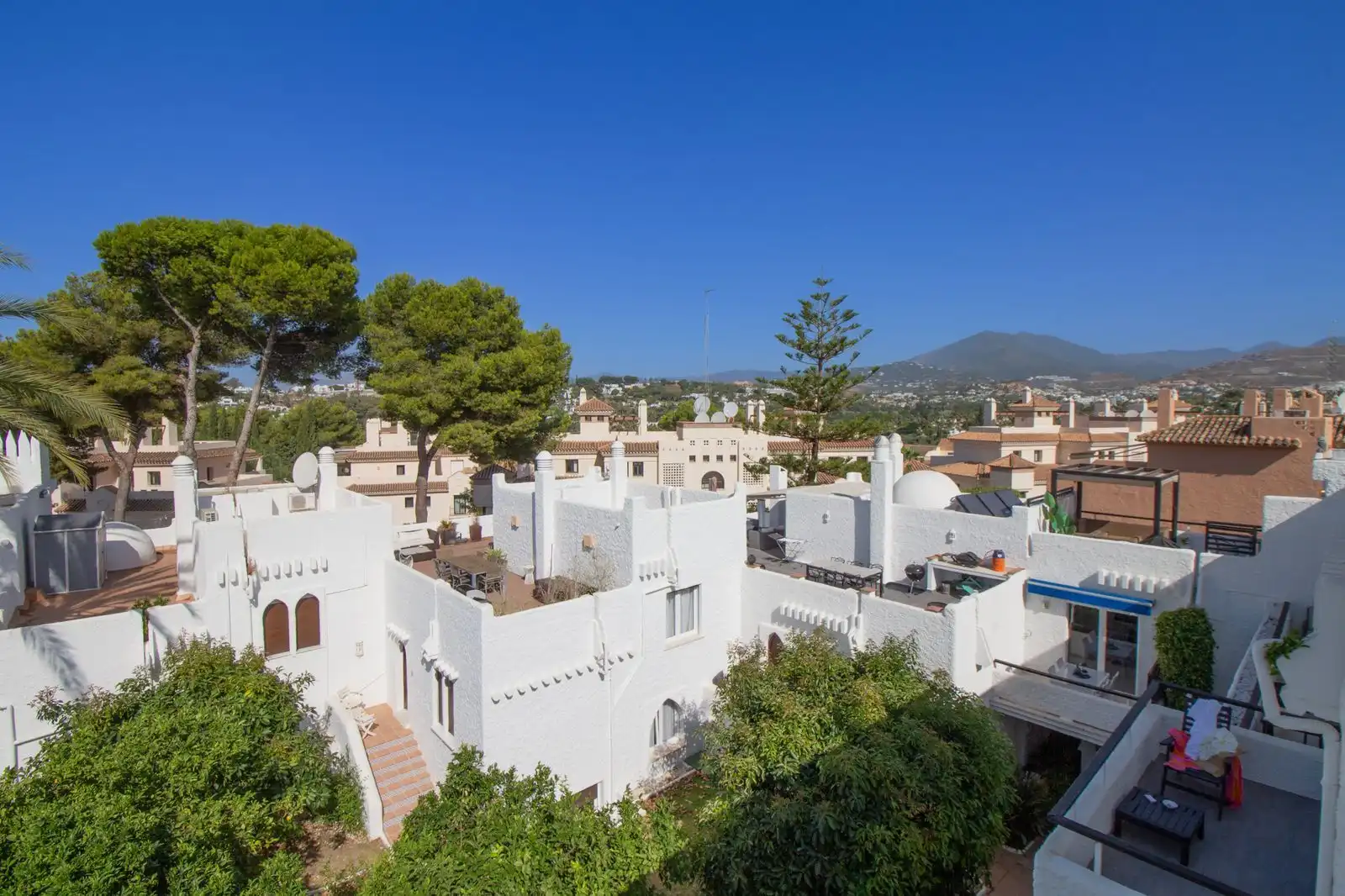 Vivienda con piscina en venta en Urbanización la Alzambra 11, imagen 23