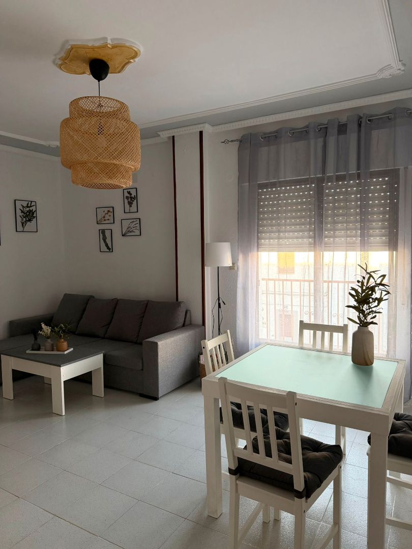 Living room of Flat to rent in Castuera  with Air Conditioner, Furnished and Oven