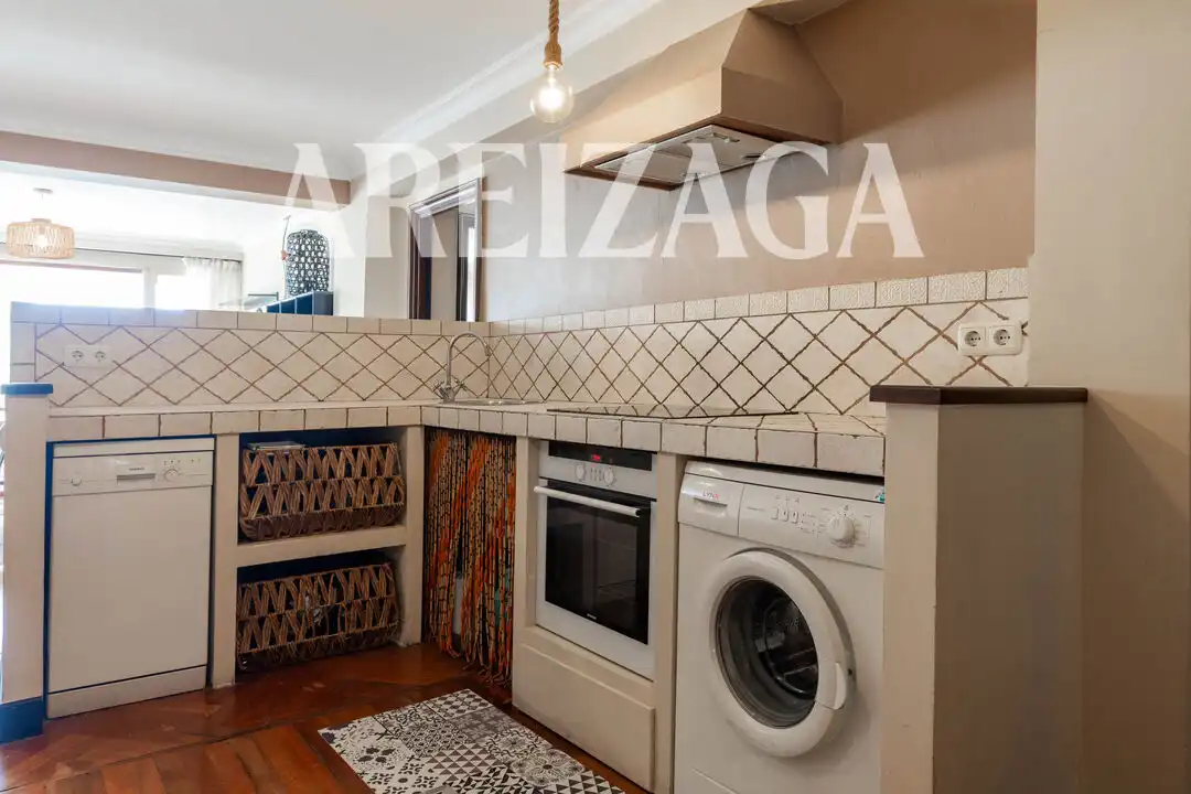 Cocina de Piso en venta en Donostia - San Sebastián  con Aire acondicionado, Calefacción y Jardín privado
