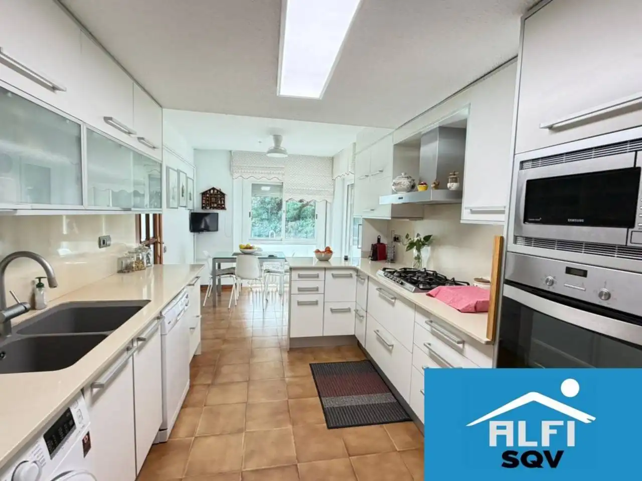 Kitchen of Houses for sale in Sant Quirze del Vallès  with Air Conditioner, Heating and Private garden