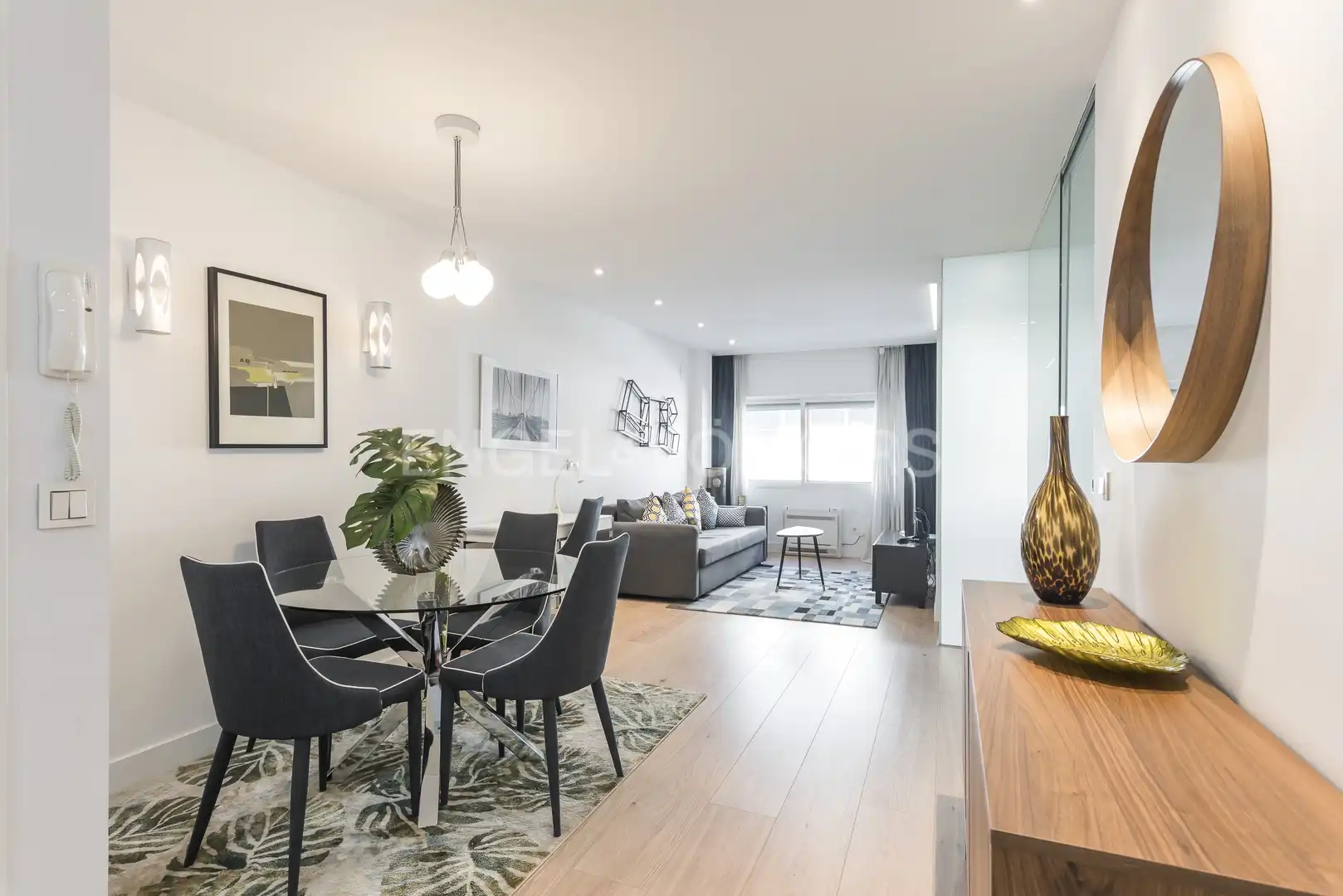 Sala de estar de Piso de alquiler en Madrid con Aire acondicionado, Calefacción y Amueblado