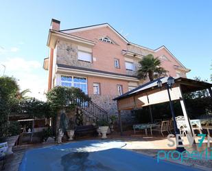 Exterior view of Single-family semi-detached for sale in Las Ventas de Retamosa  with Heating, Private garden and Terrace