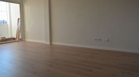 Foto 2 de Piso de alquiler en Calle de Lima, La Avanzada - La Cueva, Fuenlabrada