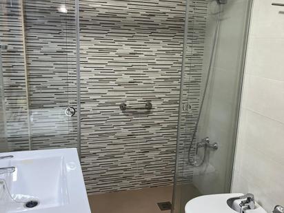 Bathroom of Flat for sale in  Córdoba Capital  with Storage room