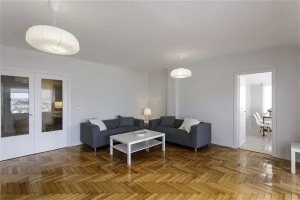 Apartament amb ascensor en venda a Avenida da Coruña, imagen 2