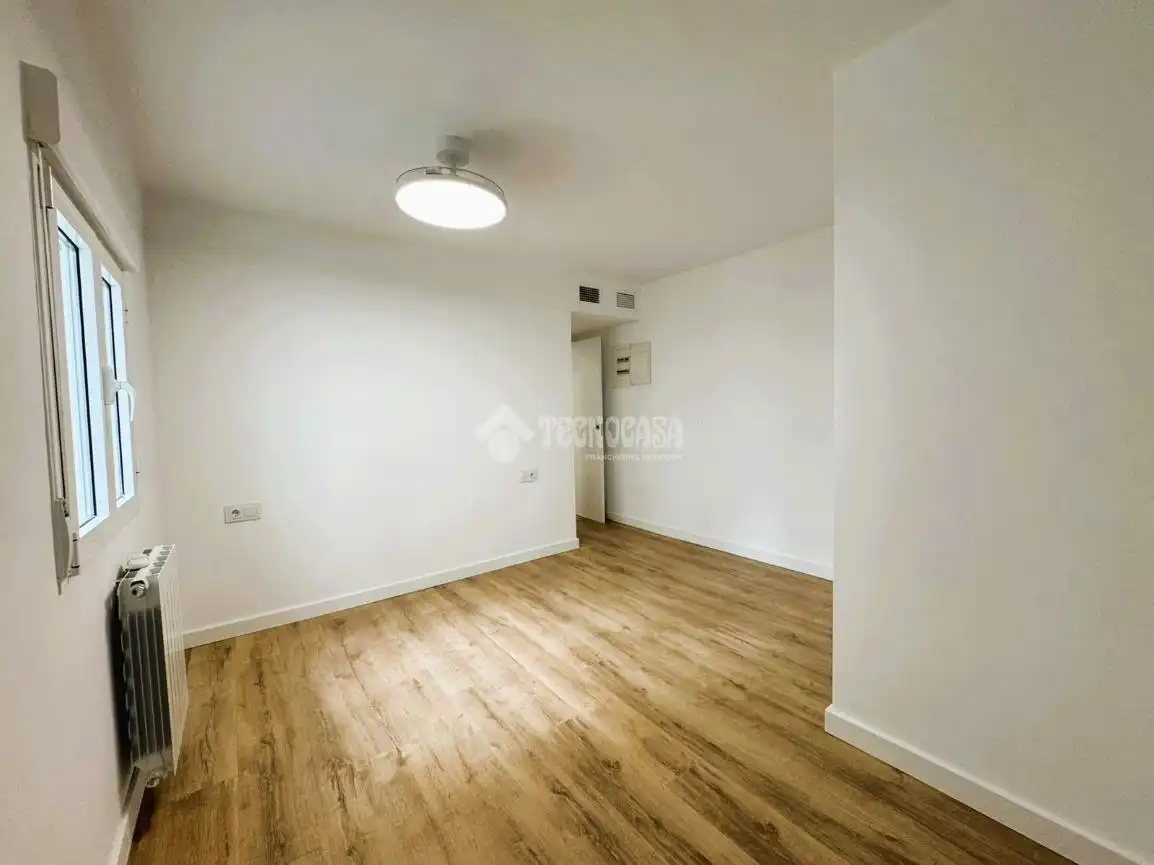 Habitación de Piso en venta en Zaragoza