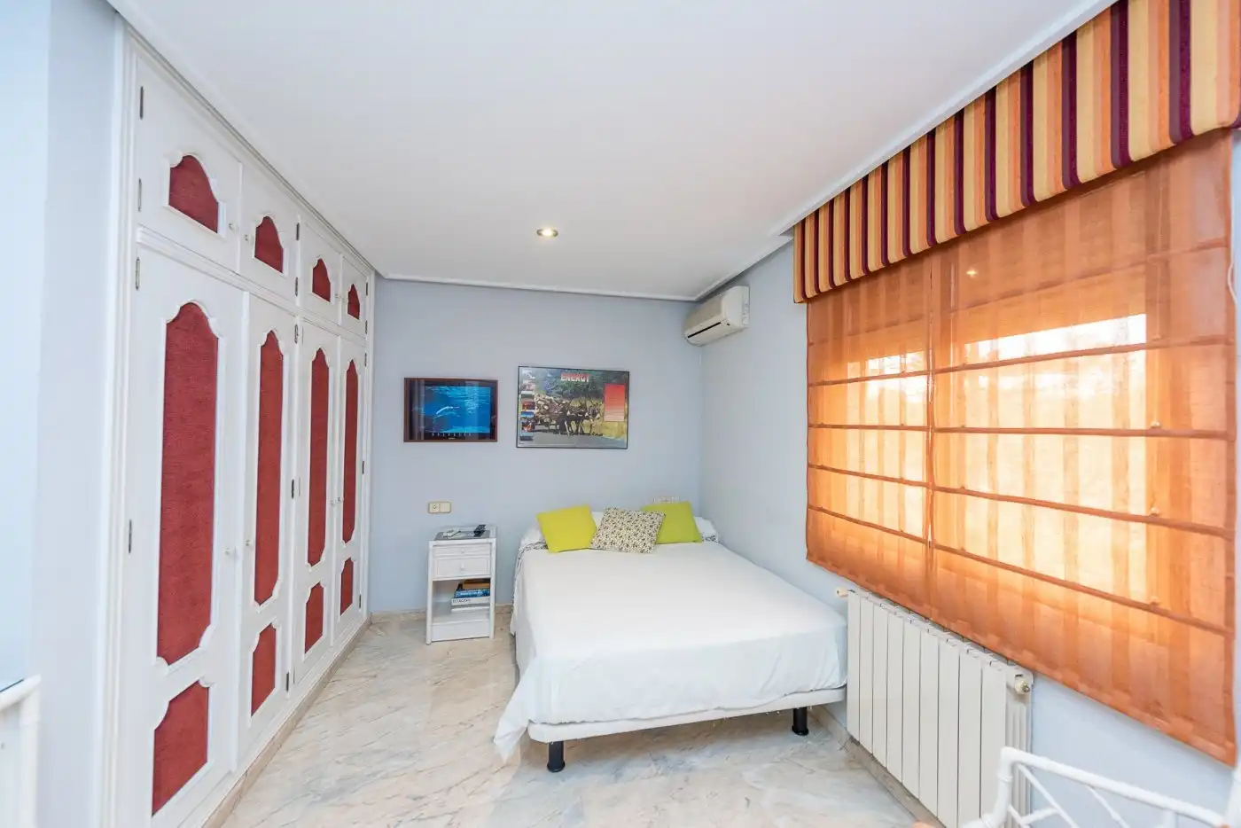 Bedroom of Houses for sale in Petrer  with Air Conditioner, Heating and Private garden