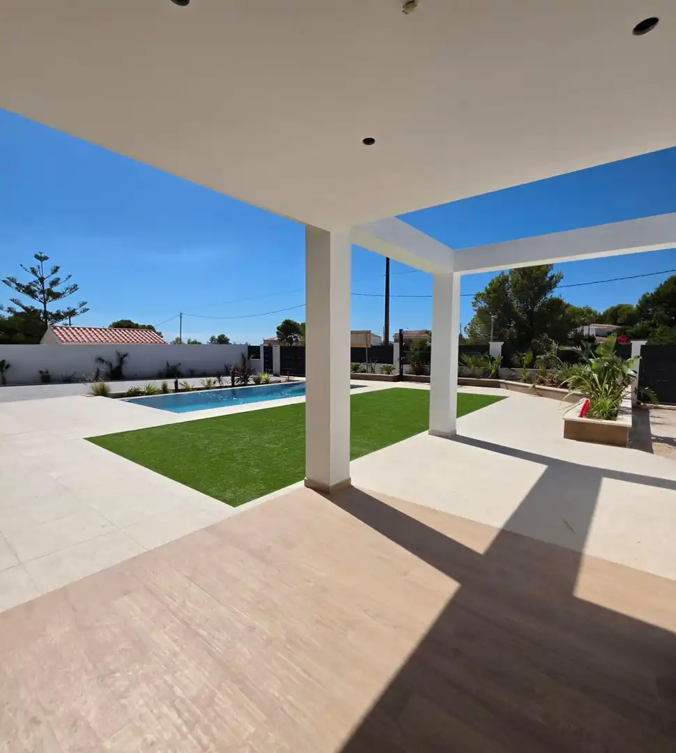 House with terrace for sale in Les Tres Cales, imagen 10