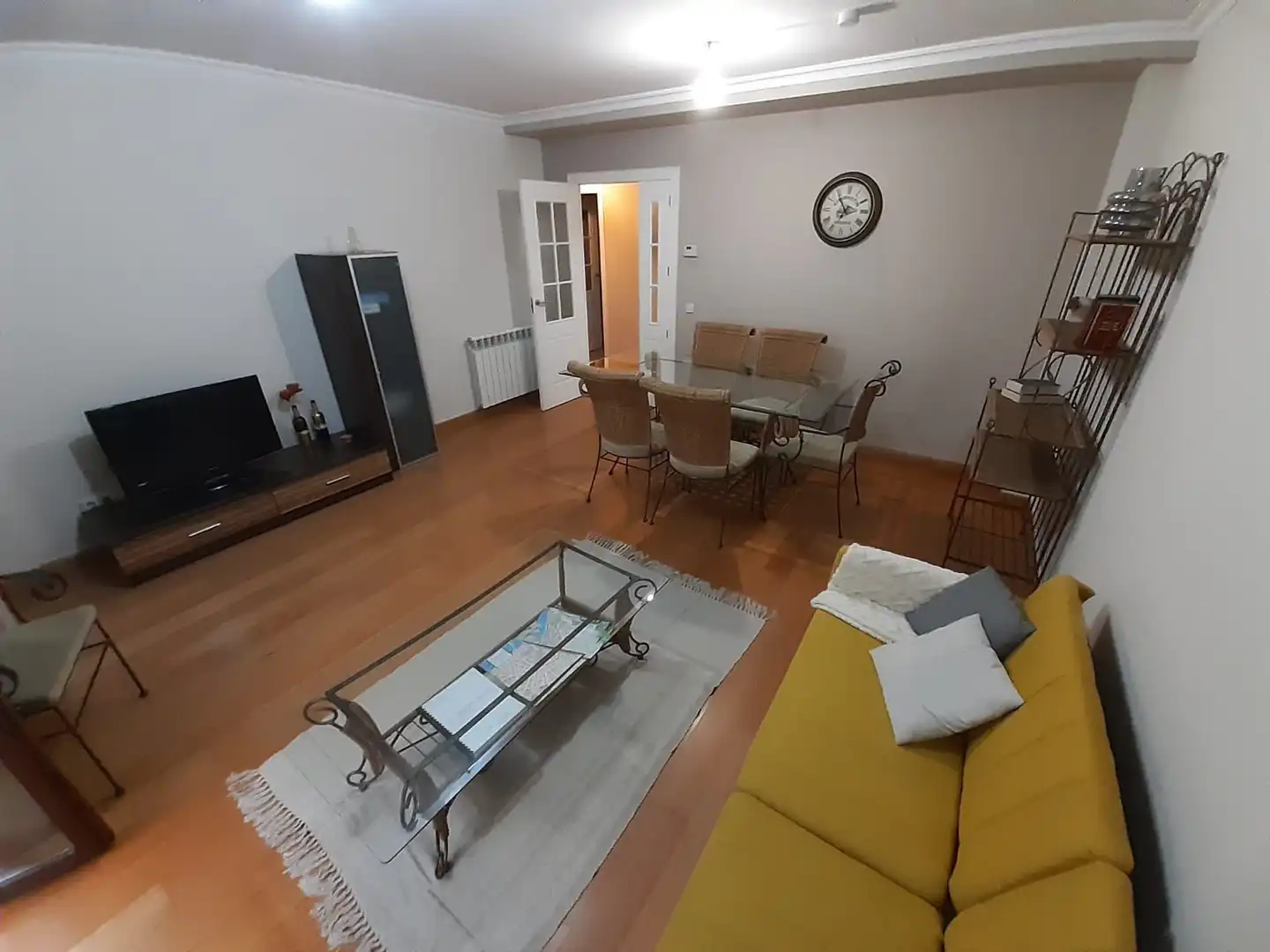 Sala d'estar de Pis en venda en Zamora Capital  amb Calefacció i Balcó