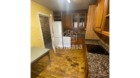 Photo 5 of Flat for rent in Calle Alfred Perenya, Príncep de Viana - Clot -Xalets Humbert Torres, Lleida Capital