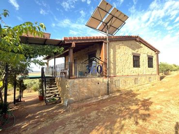 Casa rústica en venda a Carretera Medellín