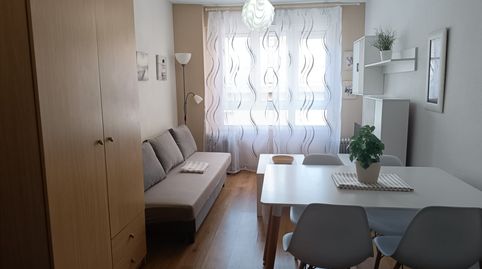 Foto 2 de Apartamento de alquiler en Calle Fray Ceferino González, Llano, Gijón