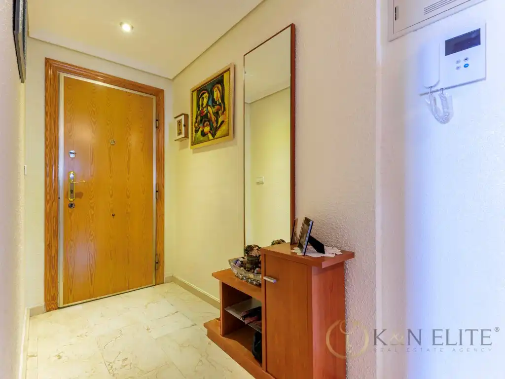Flat with terrace for sale in Calle del Secretario Juan Antonio Baldovi, imagen 16