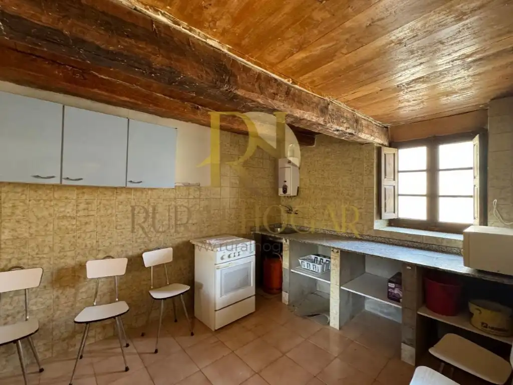 Casa o xalet en venda a Gradefes