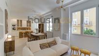 Living room of Flat for sale in  Madrid Capital  with Air Conditioner, Heating and Parquet flooring