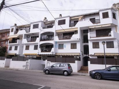 Exterior view of Duplex for sale in El Vendrell  with Air Conditioner and Terrace