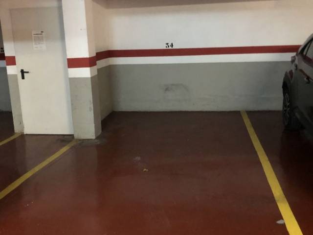 Garaje en Alquiler en Carrer de Pierre Vilar, 6 en Barenys