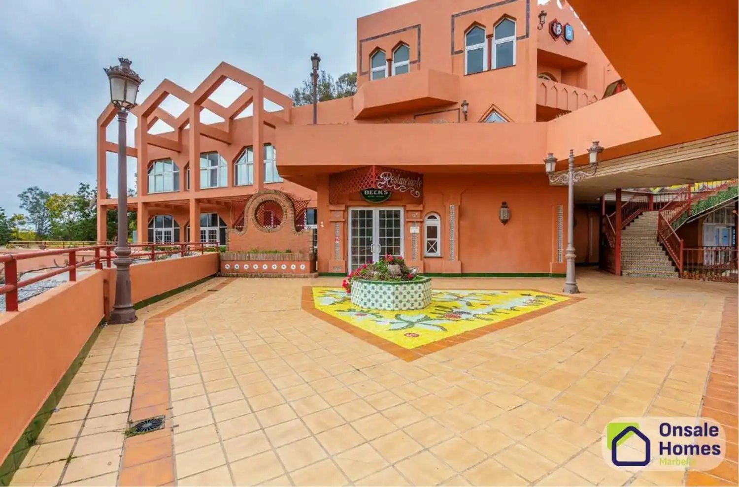 Vista exterior de Edificio en venta en Marbella