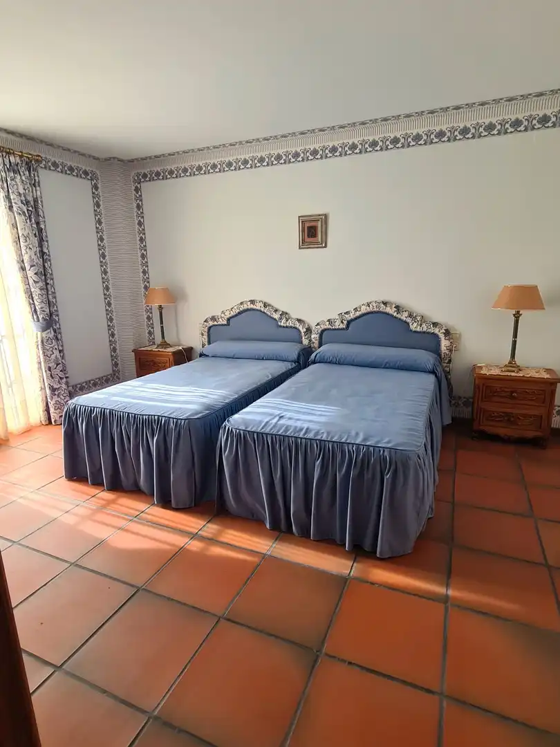 Dormitori de Casa o xalet en venda en Rossell amb Calefacció, Jardí privat i Parquet
