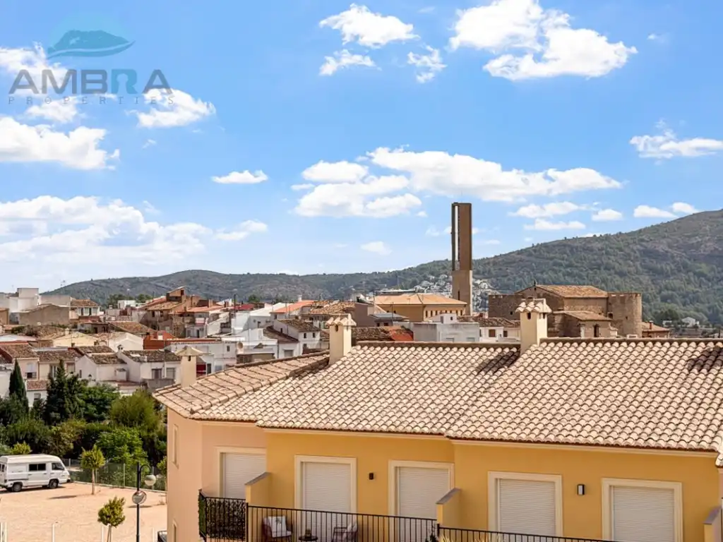 Terraced house for sale in Calle Constitucion, imagen 2