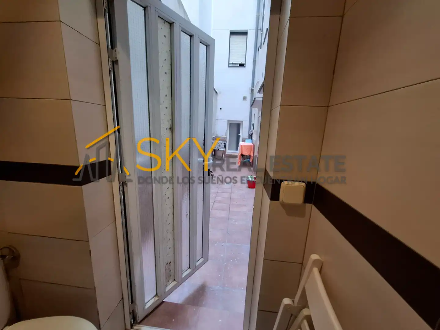 Vista exterior de Piso en venta en Madrid