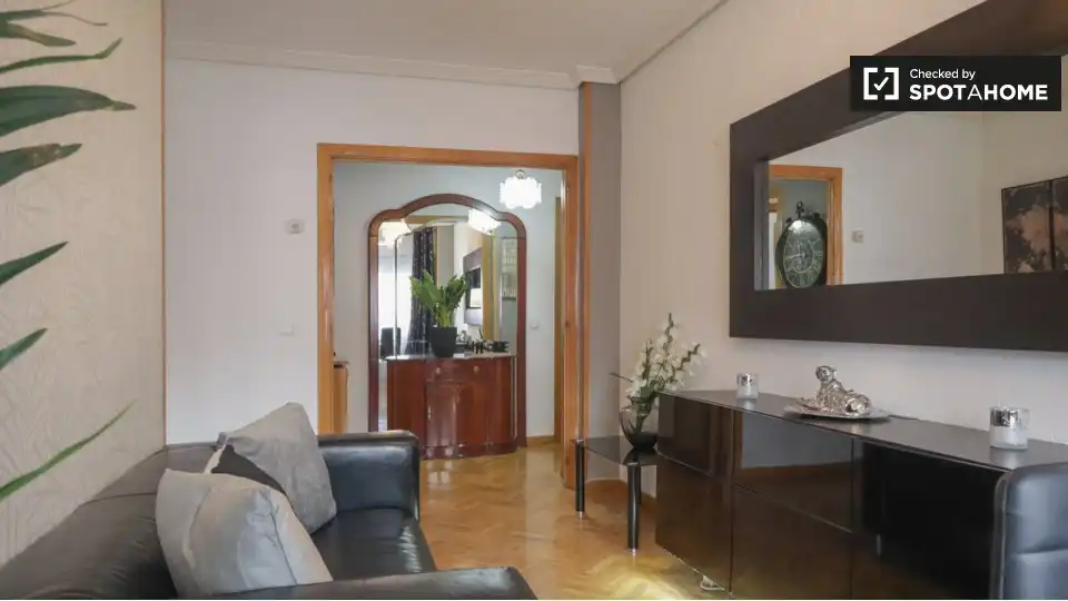 Habitació a Valdebernardo - Valderribas