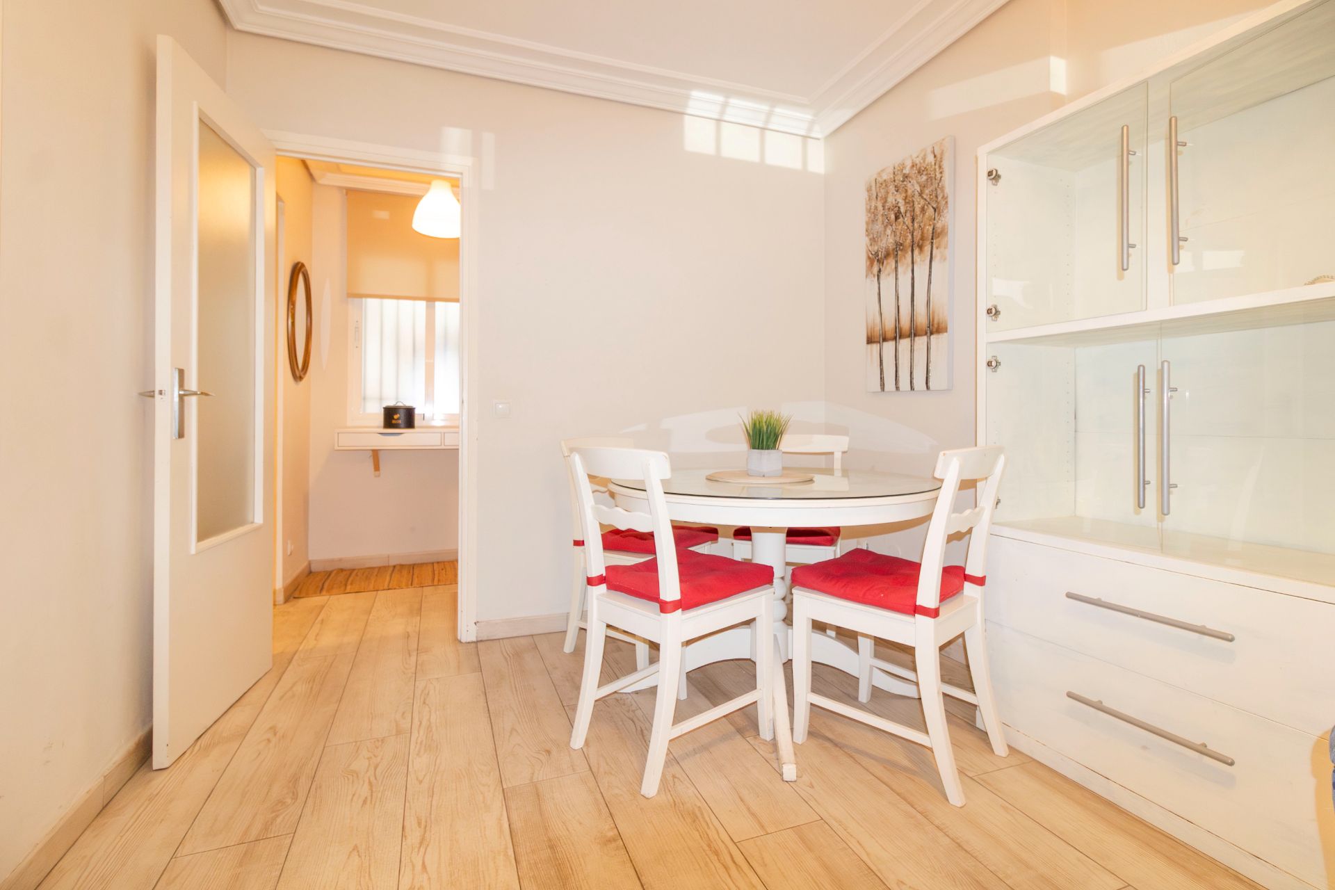 Dining room of Flat to rent in  Sevilla Capital  with Air Conditioner, Furnished and Oven