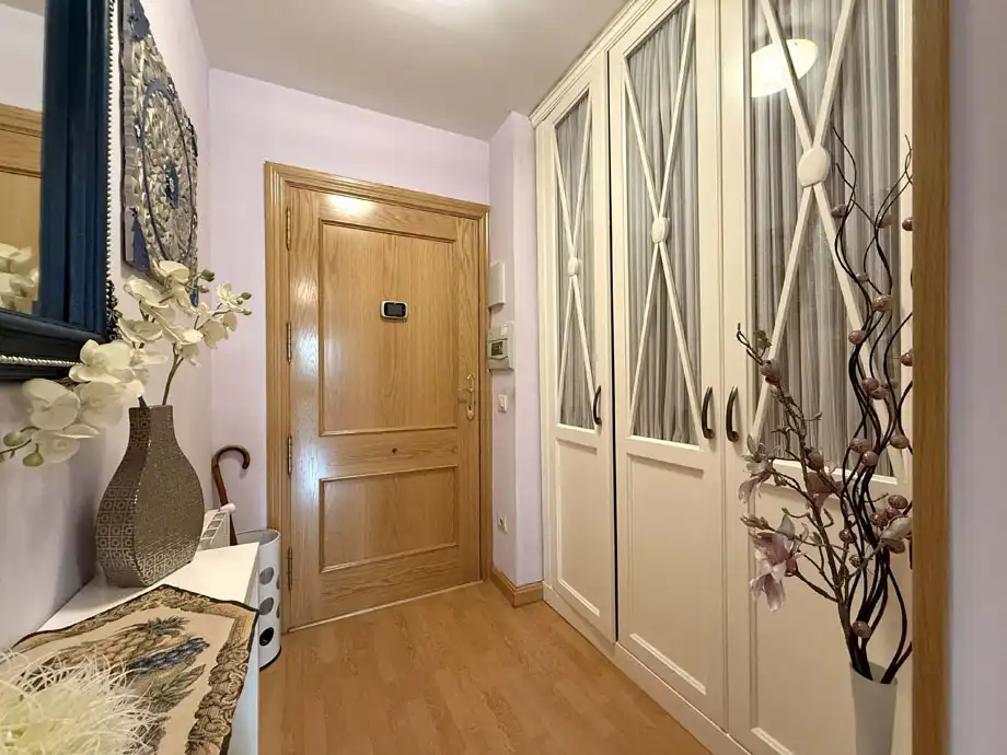 Piso en venta en Vitoria - Gasteiz con Calefacción, Trastero y Amueblado