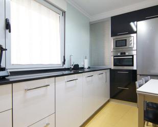 Kitchen of Flat for sale in Zamora Capital   with Heating, Storage room and Community pool