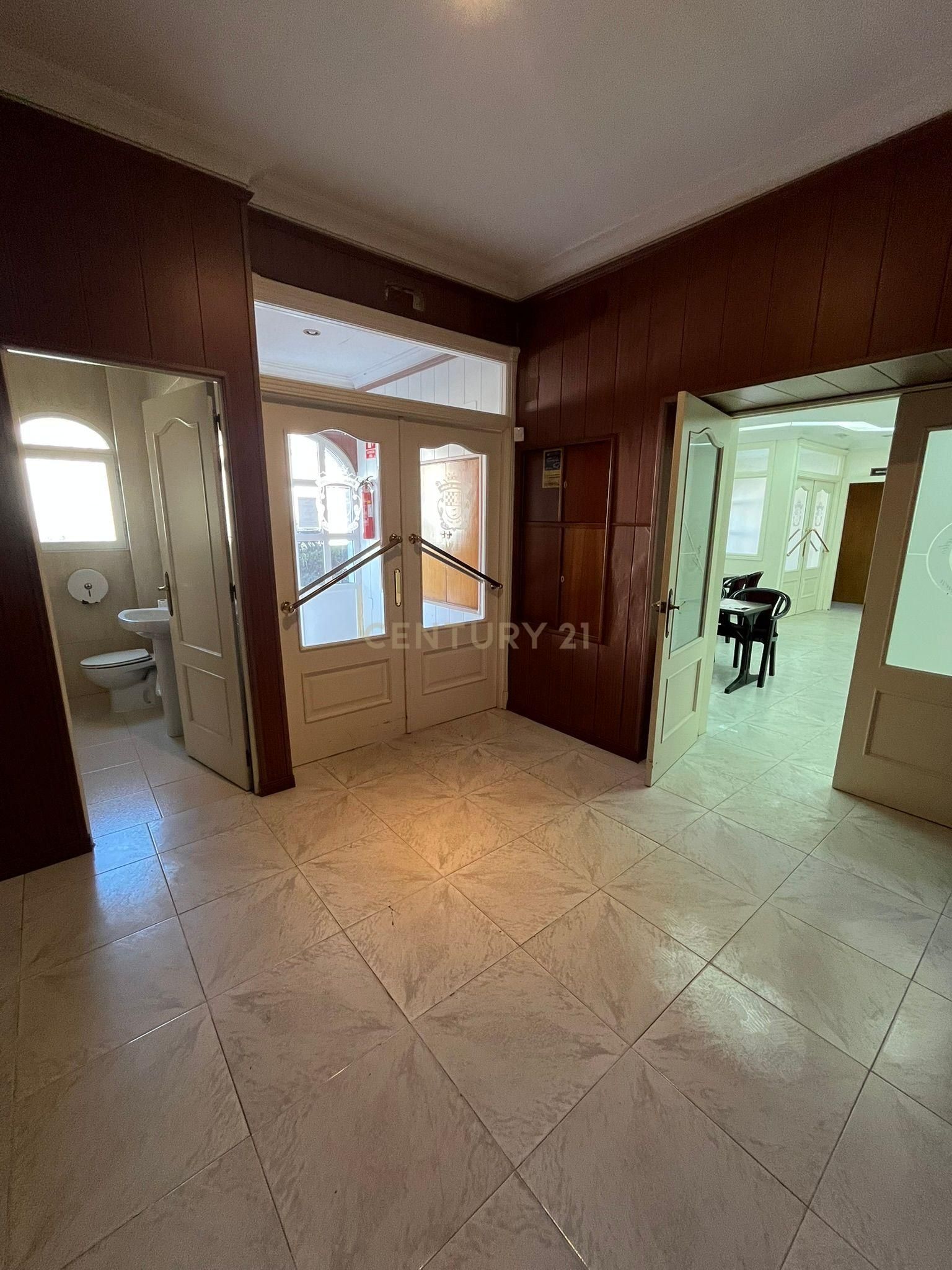 Geschaftsraum zum verkauf in Zafra mit Klimaanlage und Alarm