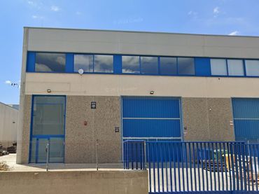 Industrial building to rent in Carrer Josep Ros i Ros 6