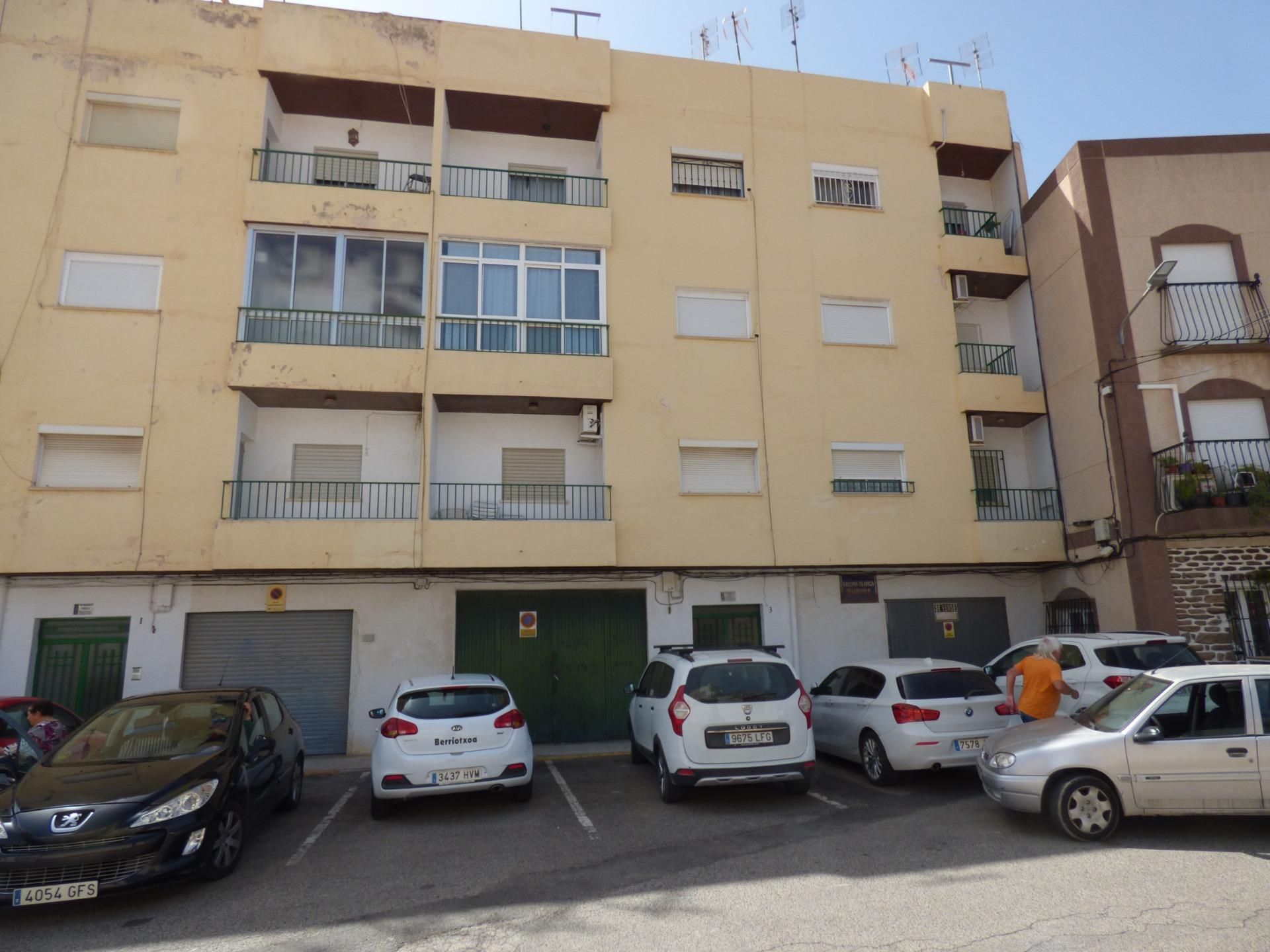 Exterior view of Flat for sale in Uleila del Campo  with Heating