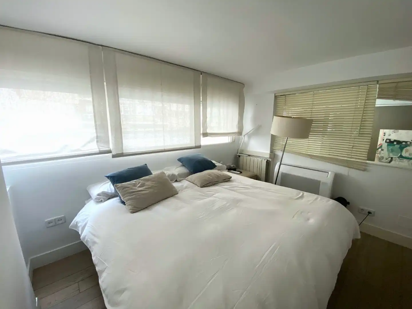 Schlafzimmer von Loft zum Verkauf in Madrid mit Klimaanlage, Heizung und Möbliert