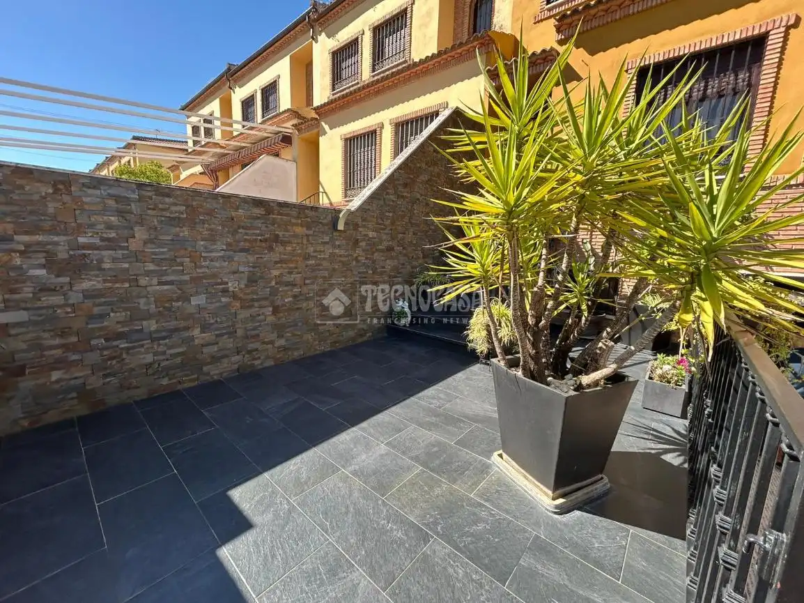 Terraza de Casa o chalet en venta en Linares con Aire acondicionado