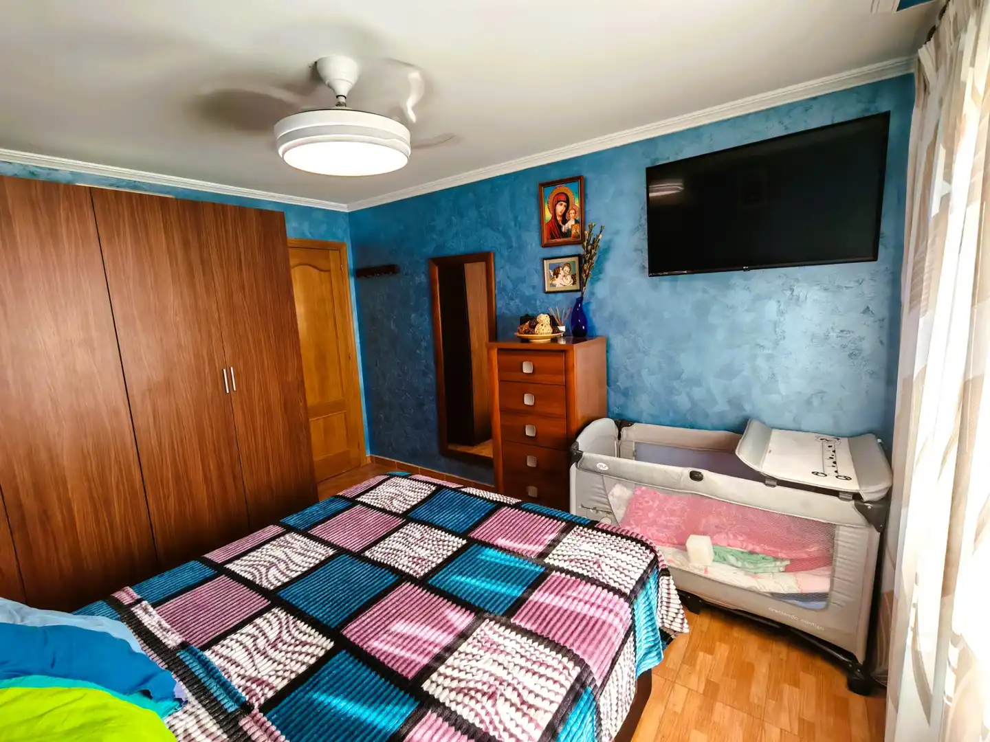 Habitación de Ático en venta en Orihuela con Aire acondicionado, Terraza y Trastero