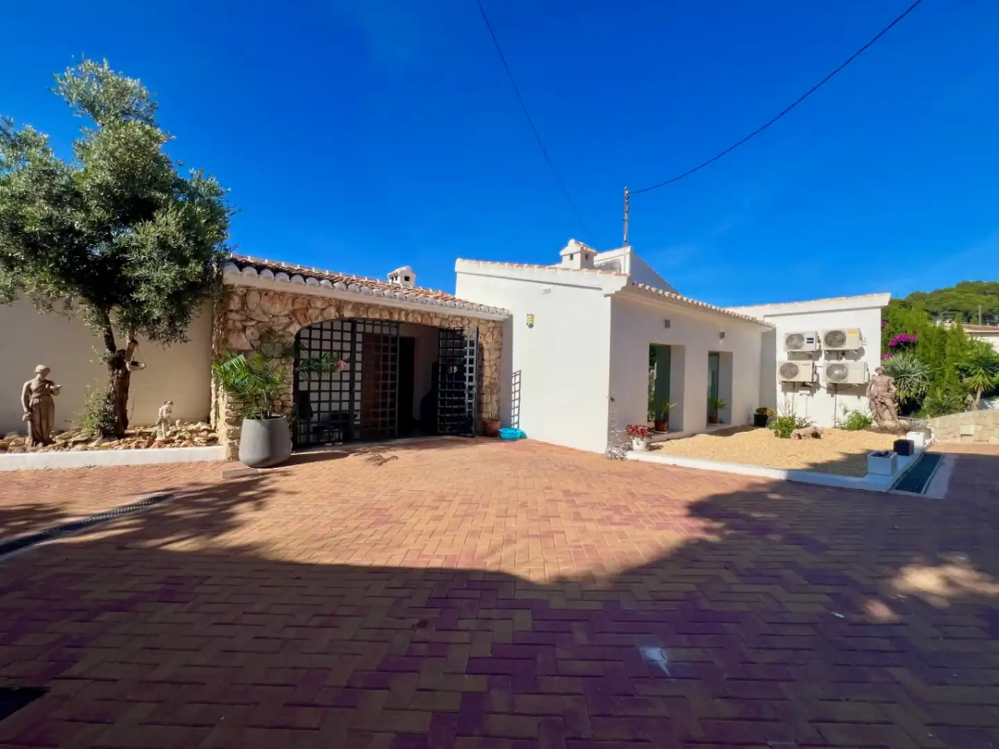 Exterior view of Houses for sale in Jávea / Xàbia  with Air Conditioner, Heating and Terrace