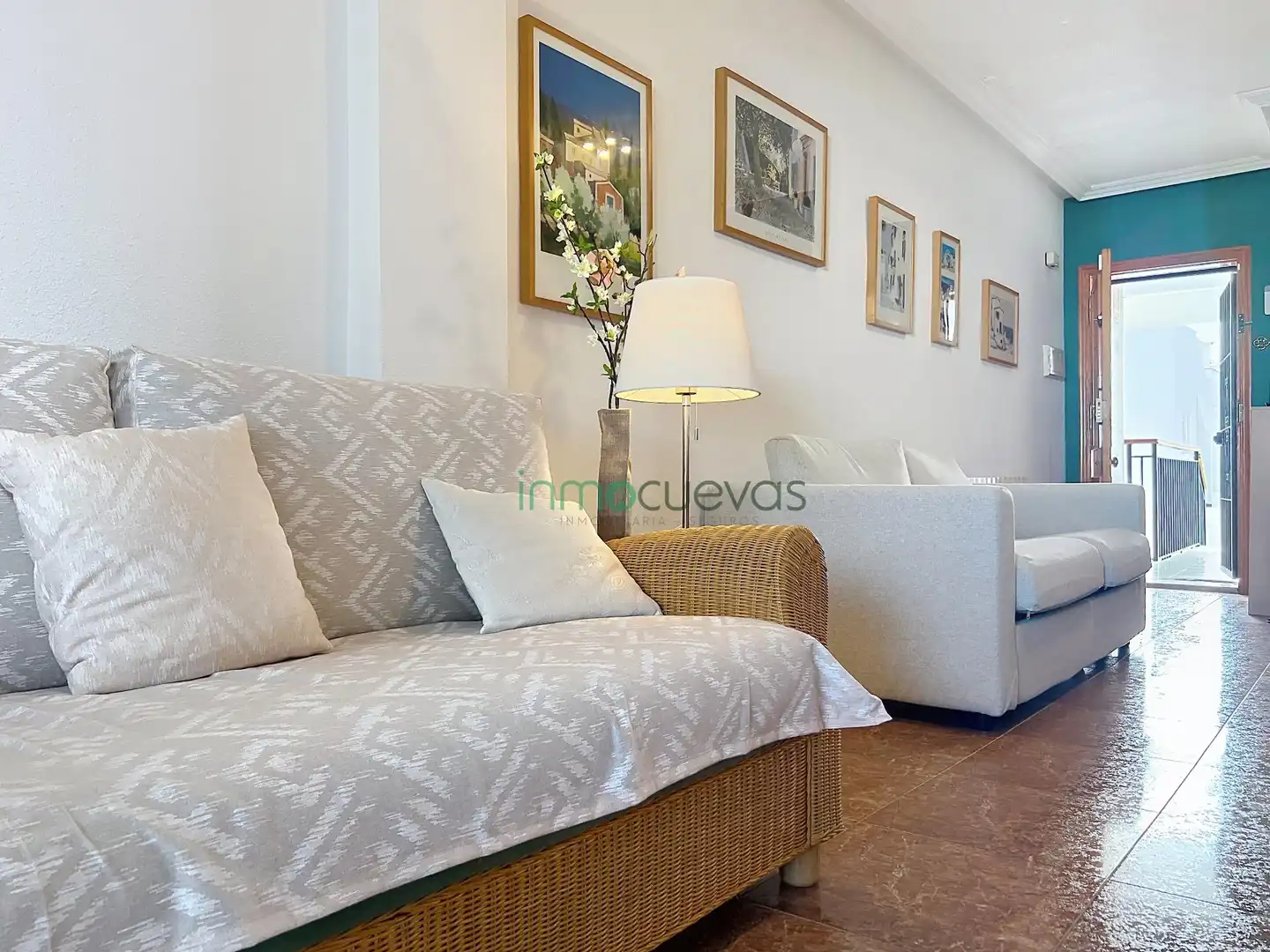 Sala d'estar de Àtic de lloguer en Vera amb Moblat