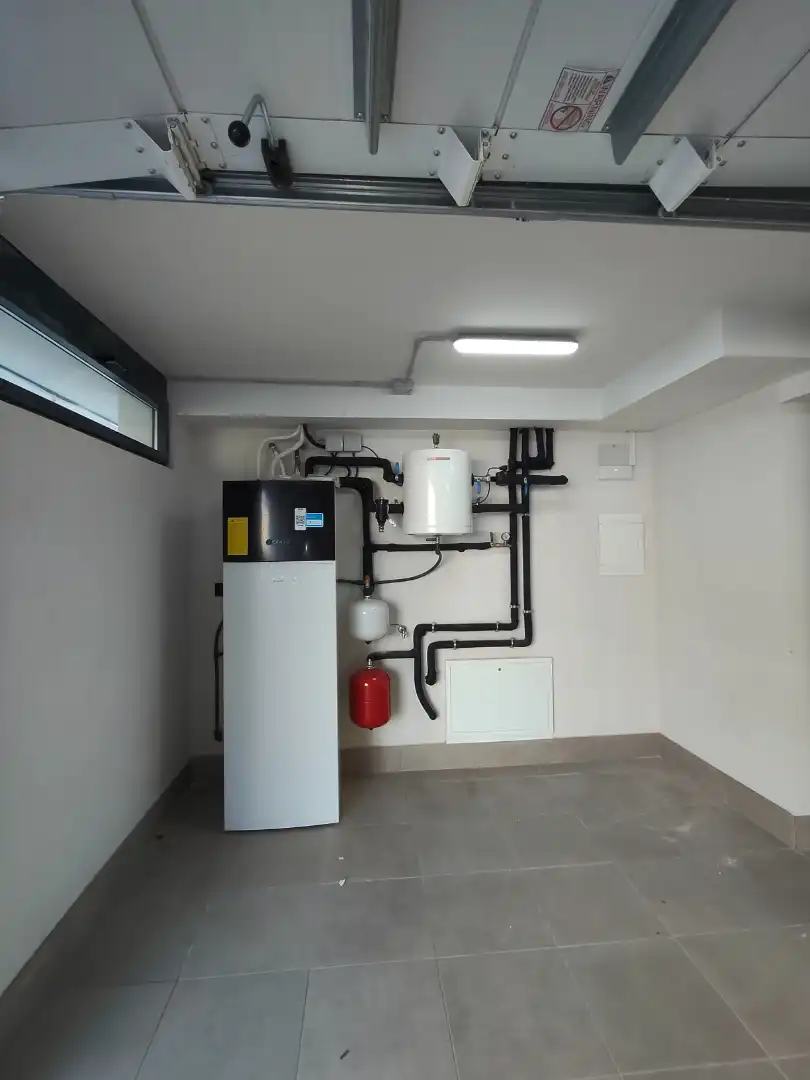 Casa o chalet en venta en Carbajosa de la Sagrada con Calefacción, Jardín privado y Terraza