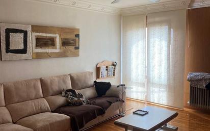 Living room of Flat for sale in Calahorra  with Heating, Parquet flooring and Storage room