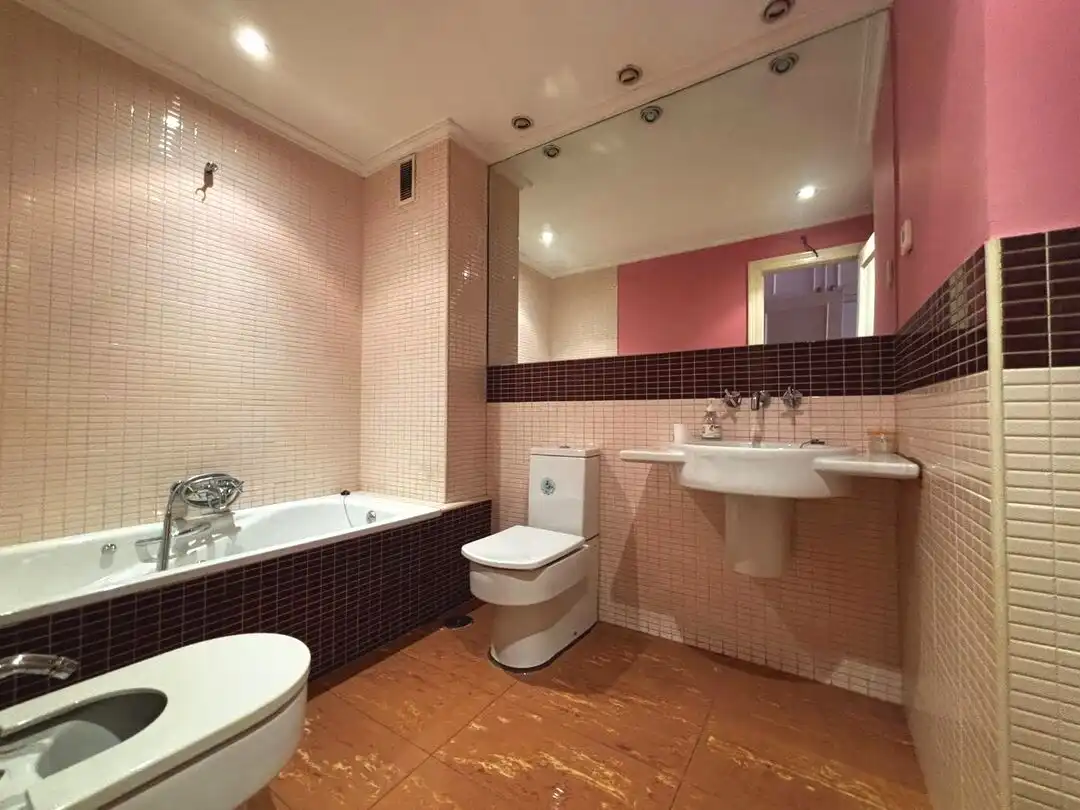 Piso con terraza en venta en Castilla - Hermida, imagen 33
